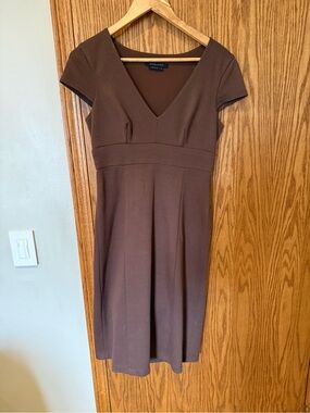 BCBGMaxAzria Brown V-Neck Midi Dress
